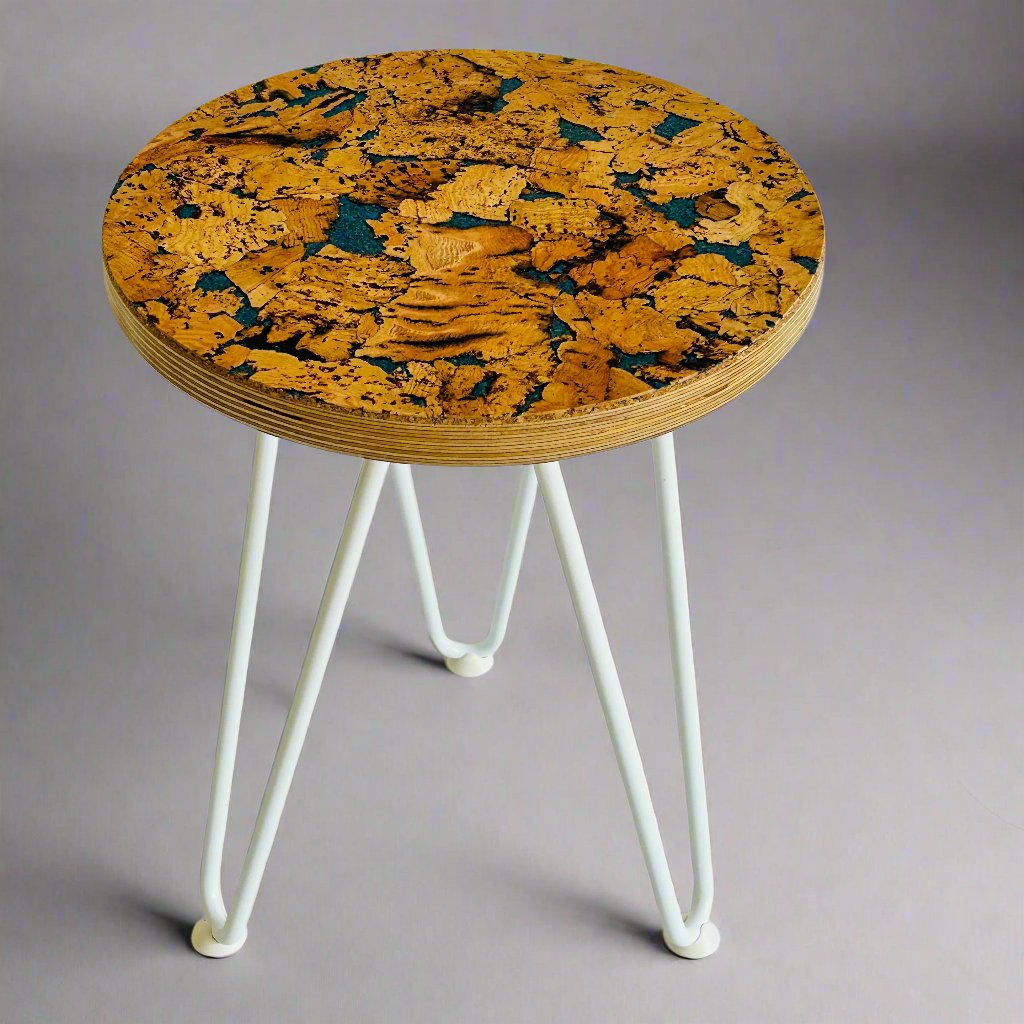 The Minimalist Side Table